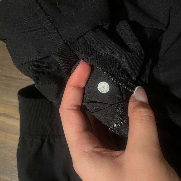 City Sweat Jogger Shorter Lululemon - Picture 9 of 9